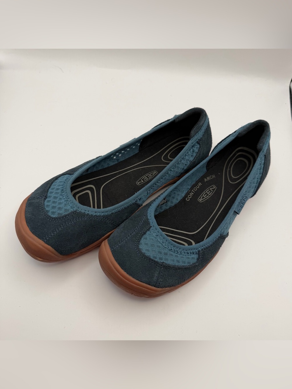 KEEN Women’s 10 Blue Suede Contour Arch Mary Jane Walking Comfort Flats